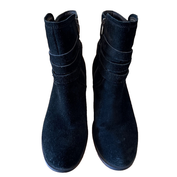 KOOLABURA By Ugg Kenz Black Suede Side Zip Tassel Booties Size 8.5 - Picture 5 of 9